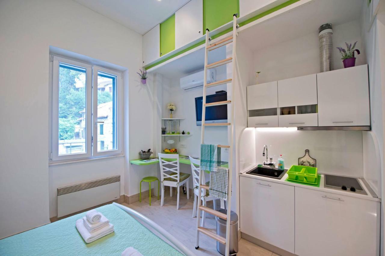 Microapartment Suni スプリト エクステリア 写真